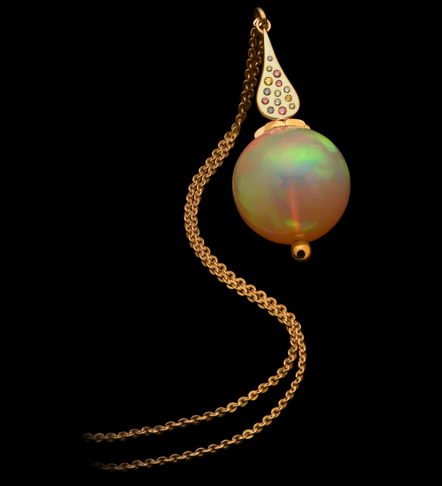 COLOUR SHIMMER PENDANT